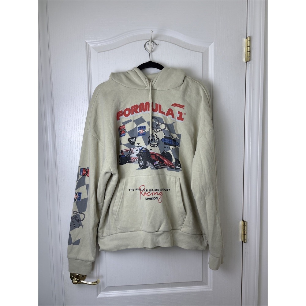 Formula 1 Hoodie Mens M Cream F1 Racing Car Graphic Checkered Flag Sleeve Print